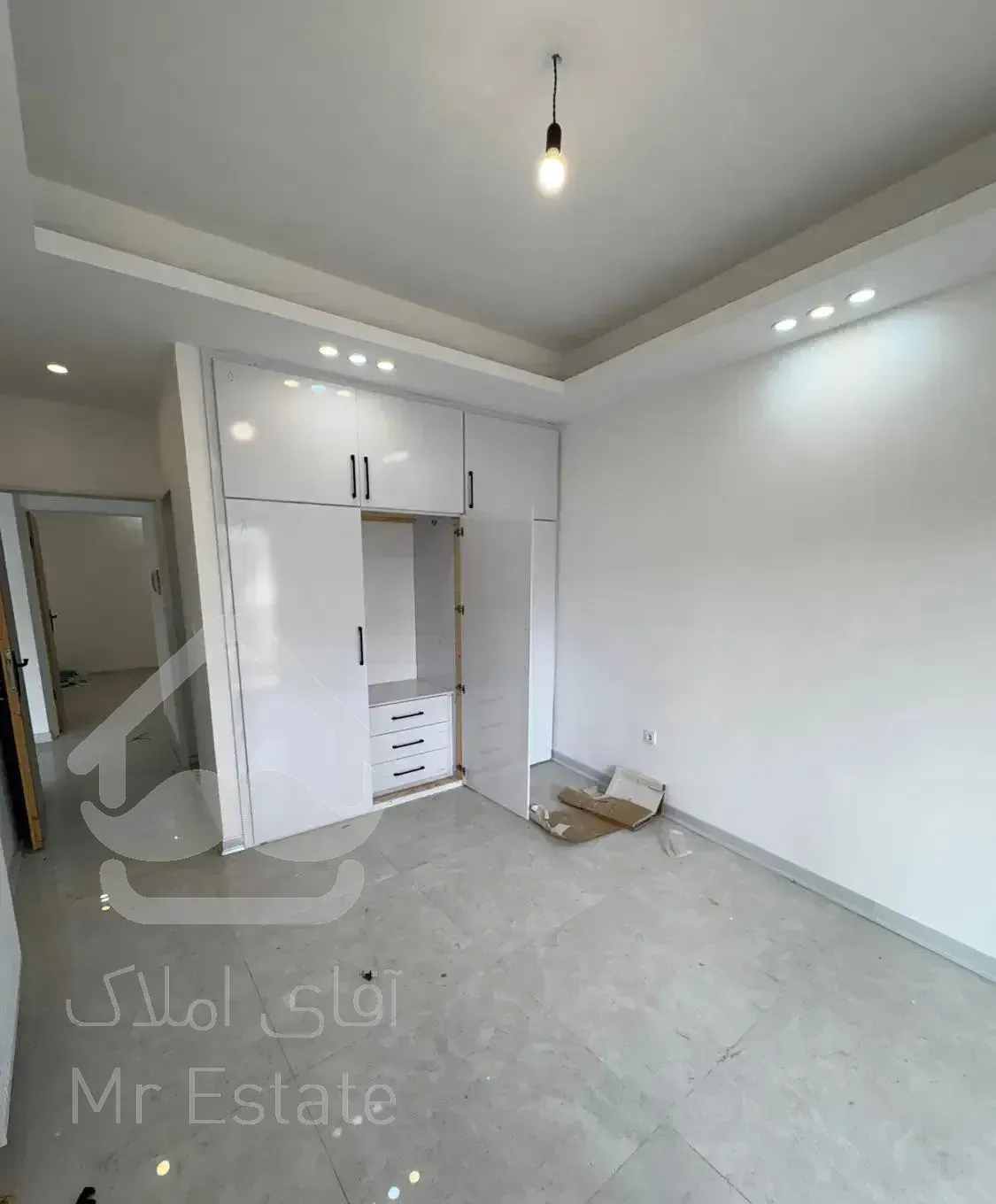 ۱۳۰ متر بنا،نوساز و تجهیز،دو خواب مستر