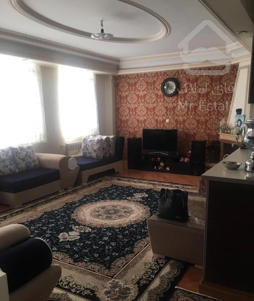 ۶۲ متر / چهارباغ / رو به کوچه