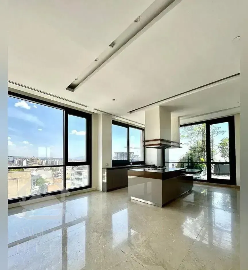 ۱۹۰ متر جردن / کلید نخورده / بالکن قابل چیدمان