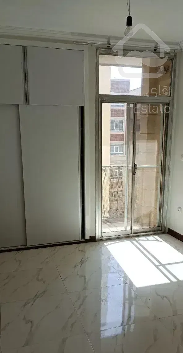 75 متری دوخوابه / پیروزی / زینتی افخم