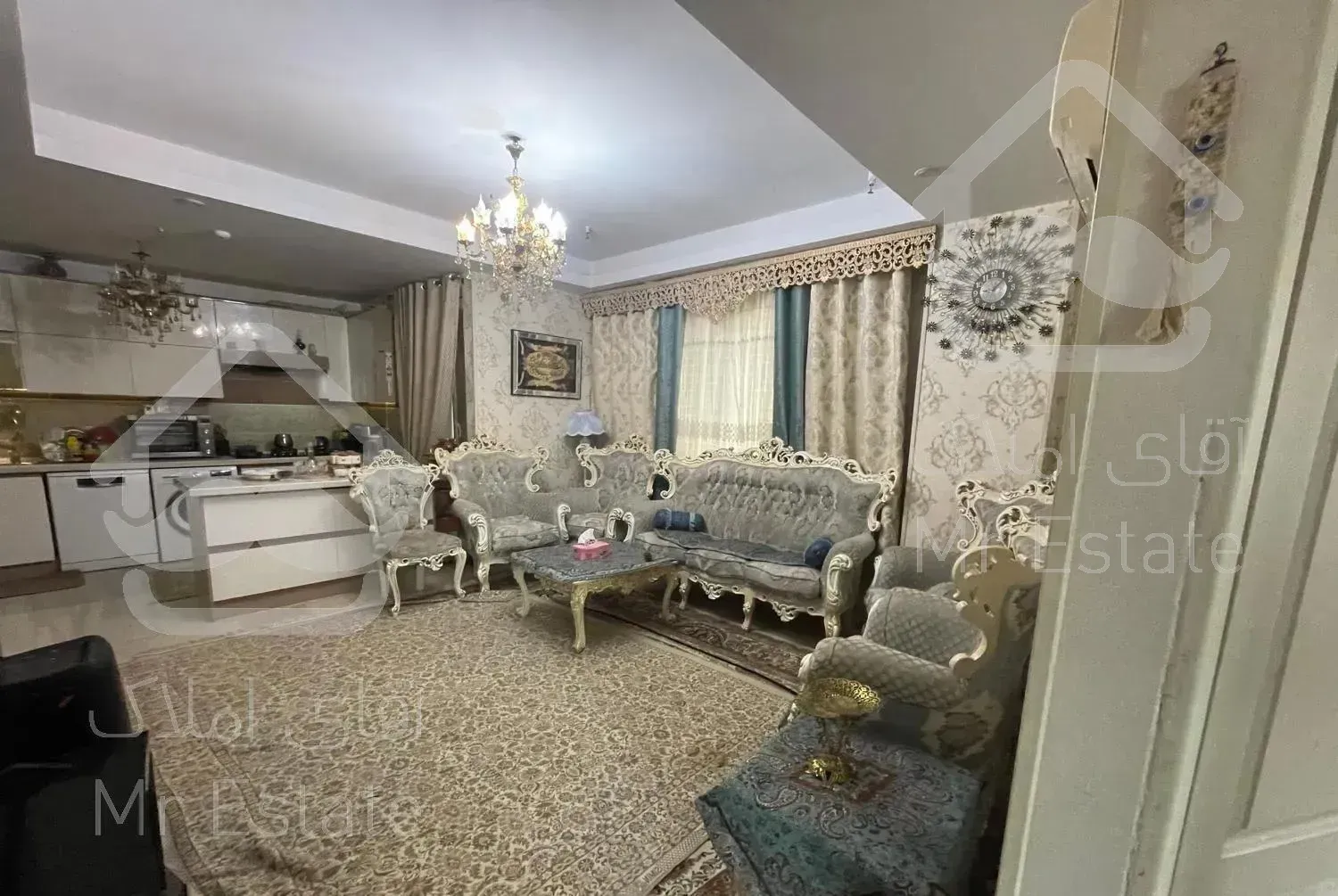 آپارتمان ٢ خوابه ٨٠ متری کوی بیمه اکباتان