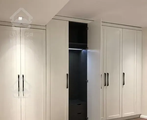 ۲۵۰ متر فول مدرن تاپ لوکیشن/تراس قابل چیدمان