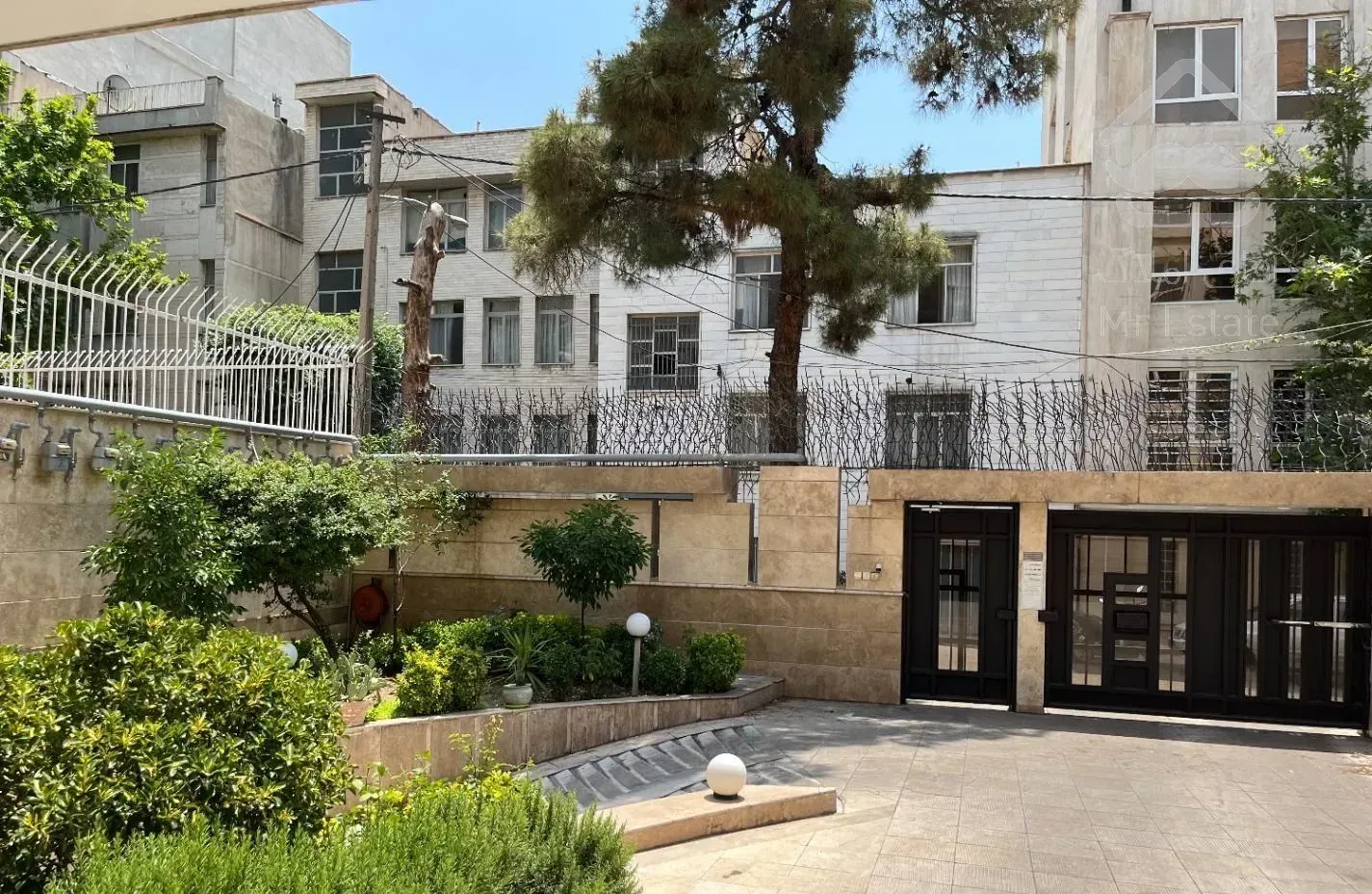 ۸۲متر۲خ/نوساز/کلیدنخورده/باتمامی امکانات