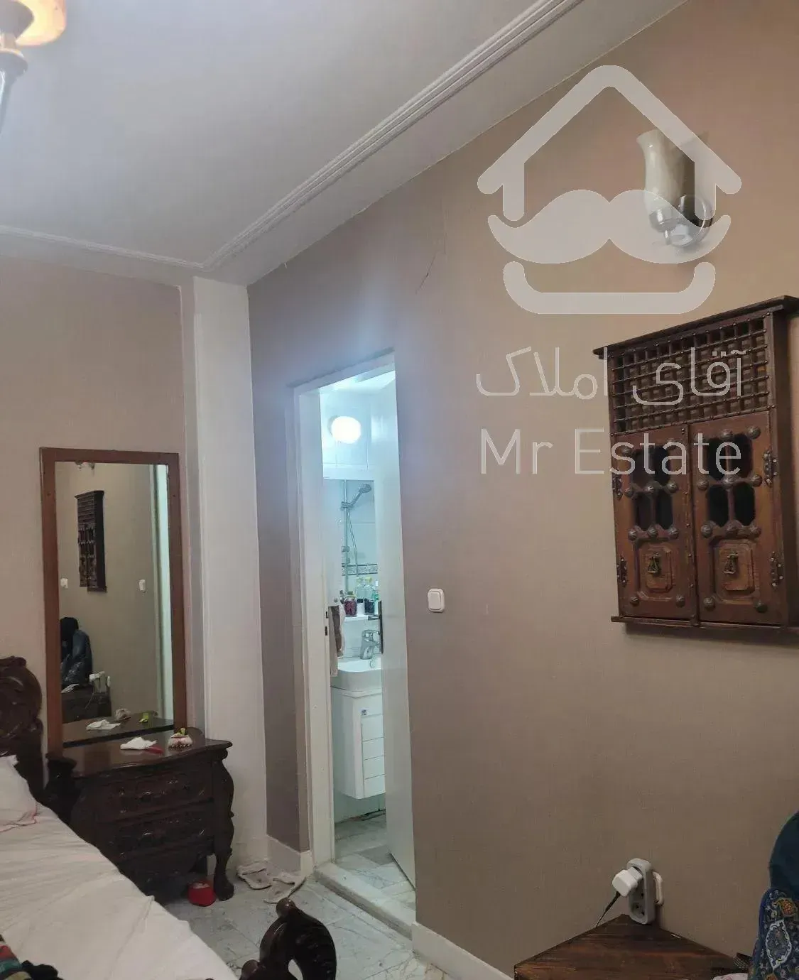 آپارتمان ۲۱۰ متری (دارآباد.افتخاری)