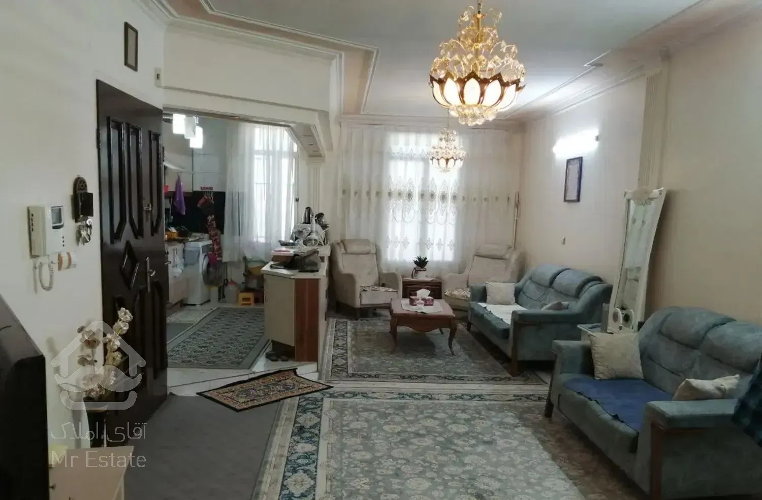 70متری، دوخواب، دوواحدی طبقه چهارم پارکینگ دار