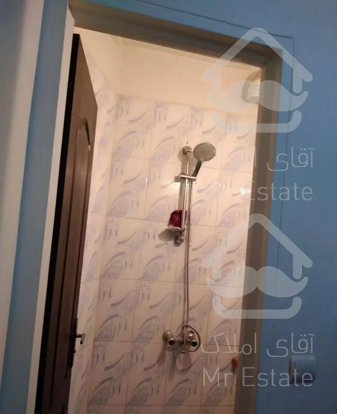 واحد 40 متری با تمام لوازم زندگی فقط یک نفر