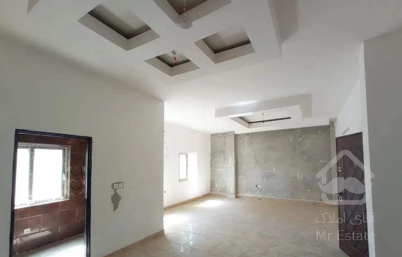 آپارتمان ۱۱۳ متر خ امام باسندتکبرگ محمودآباد