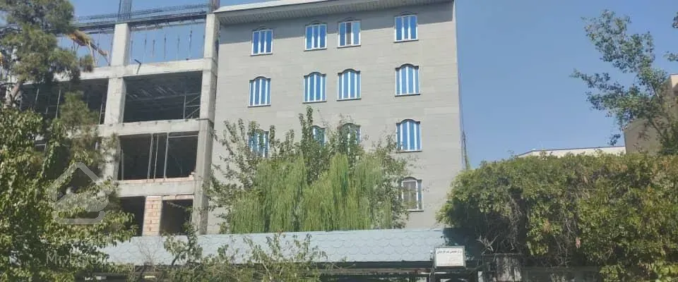 ۶۰ متر آپارتمان با موقعیت ۱۰۰ درصد اداری