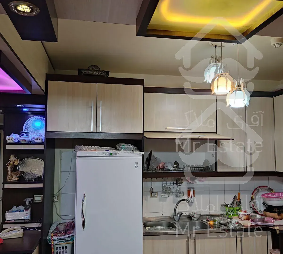 90متر آپارتمان چهاراه آل محمد