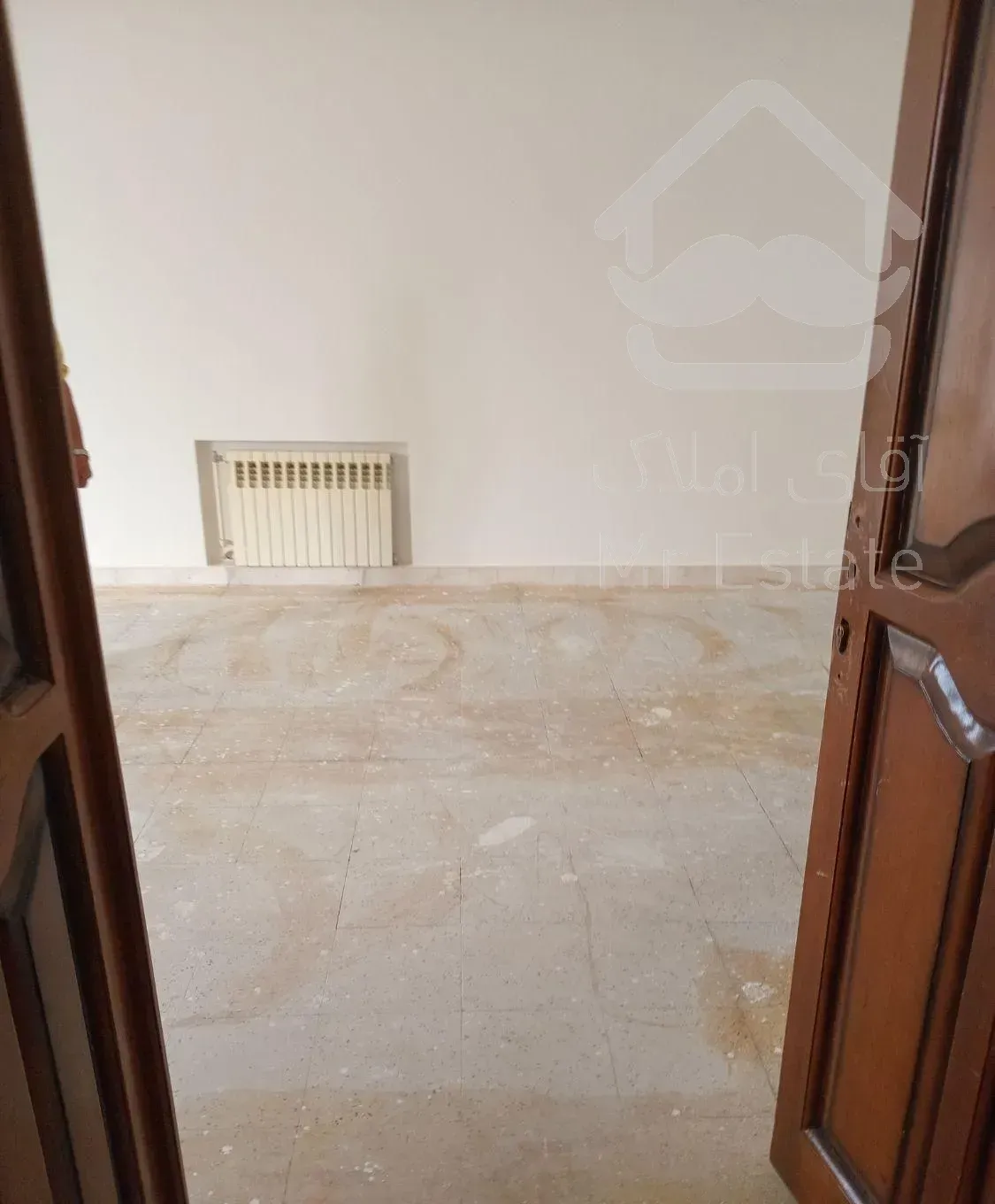 ۳۰۰ متر بنا ملک دربست اطلاعات