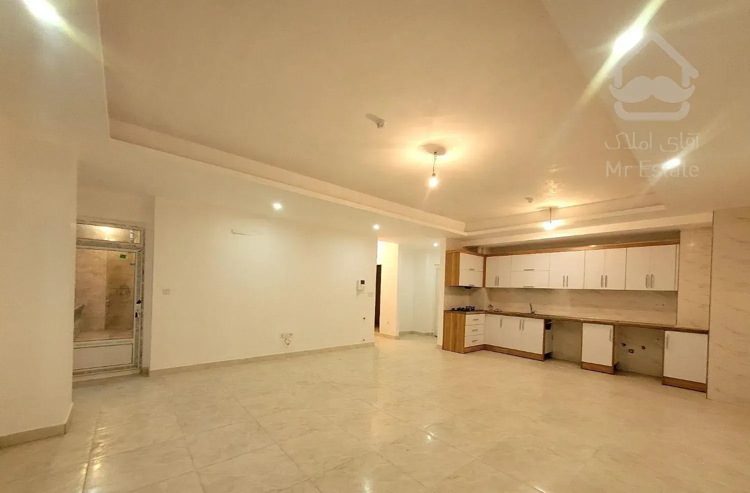 فروش آپارتمان ۱۰۵ متر ط۳ ، خیابان رازی