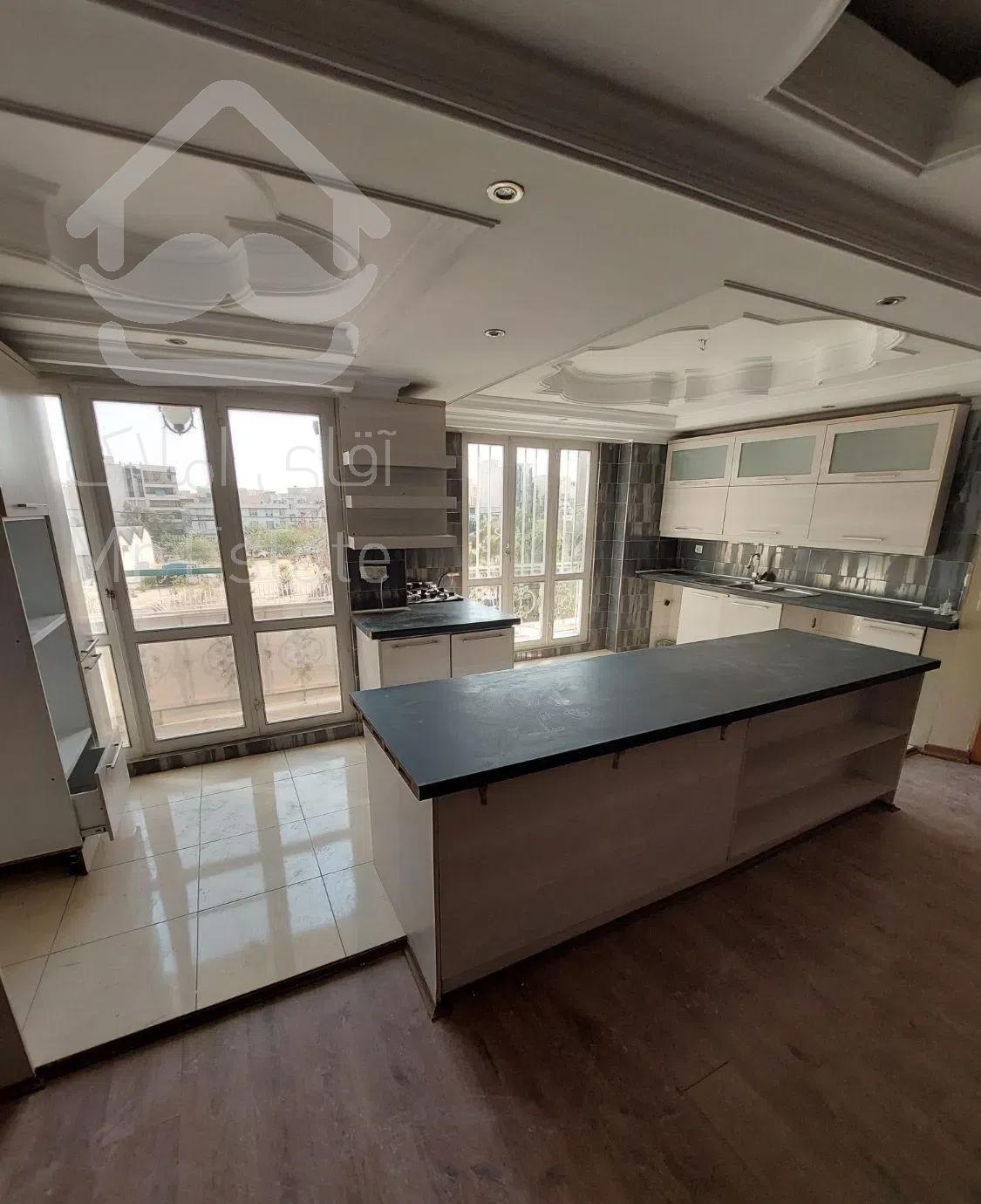 ۱۵۰ متر / ۳ خواب / گلستانهای اباذر