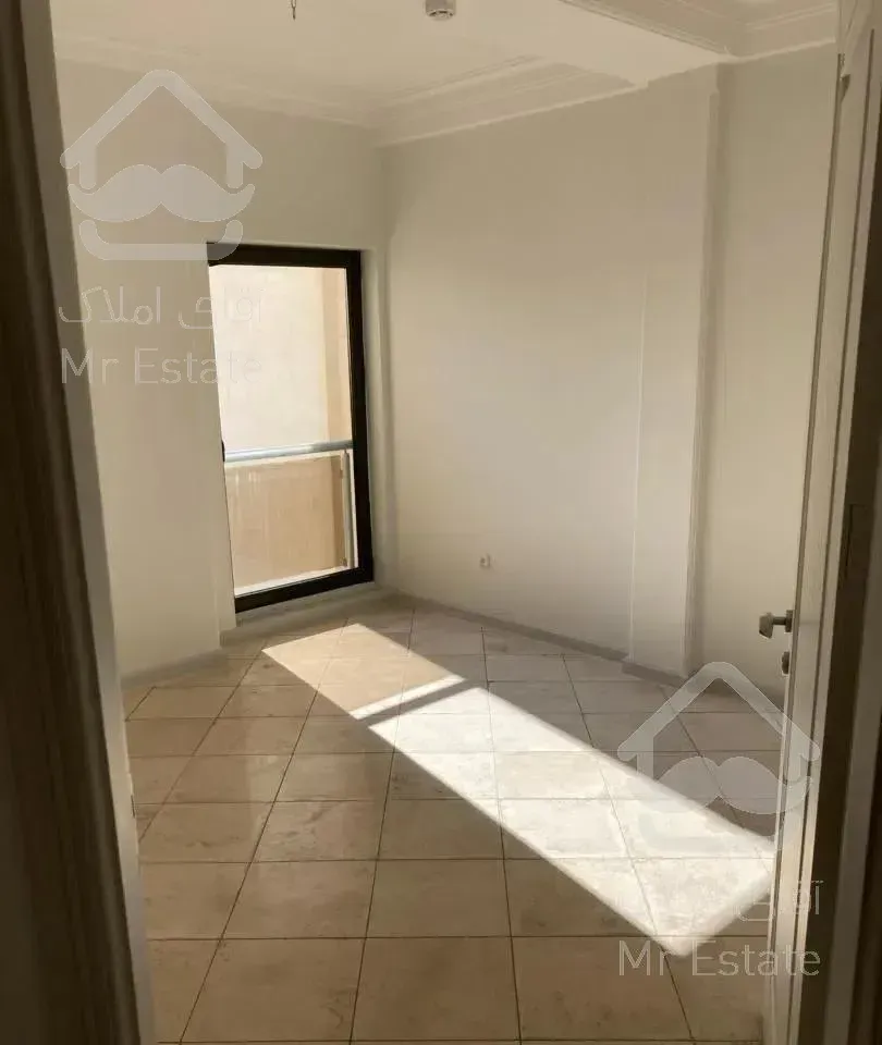 زعفرانیه - ۱۶۰ متر - ۳ خواب - مناسب سرمایه‌گذاری