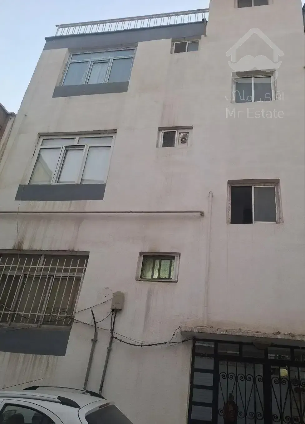 ۵۶ + ۱۵ سوئیت (کامرانیه - قیطریه)