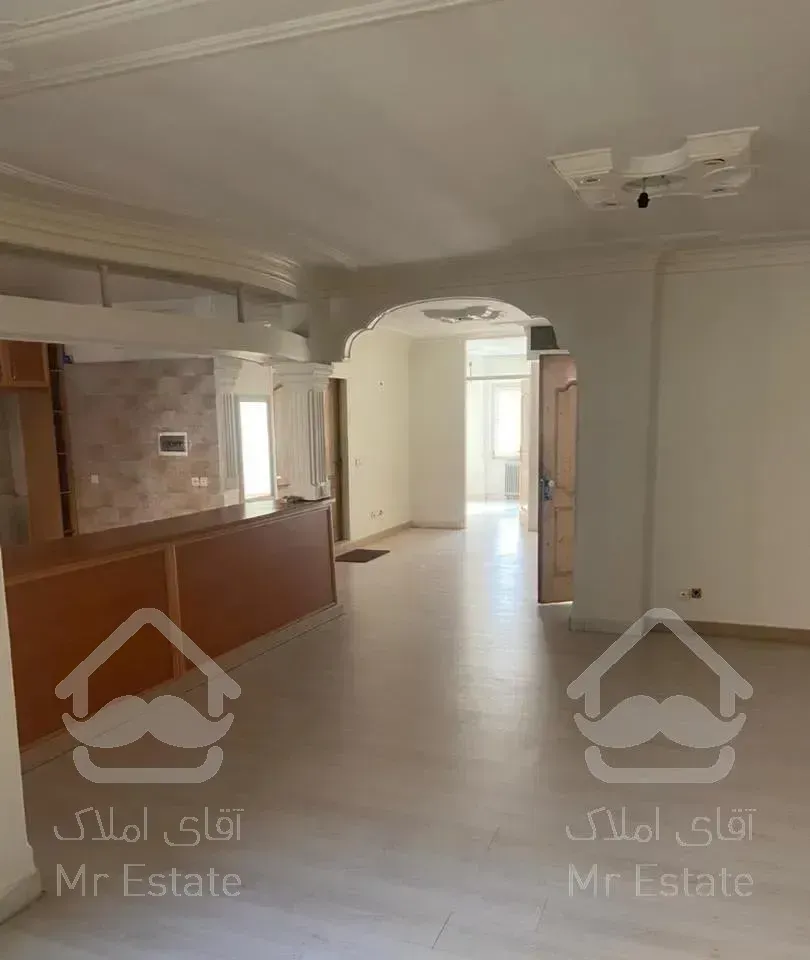 یک طبقه از دو طبقه در کوی فراز