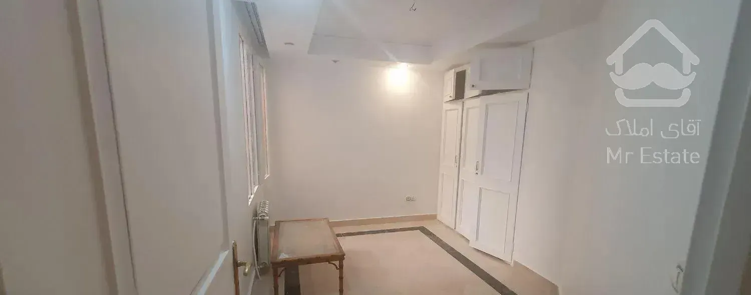 ونک.گاندی۱۳۵متر۳خوابه