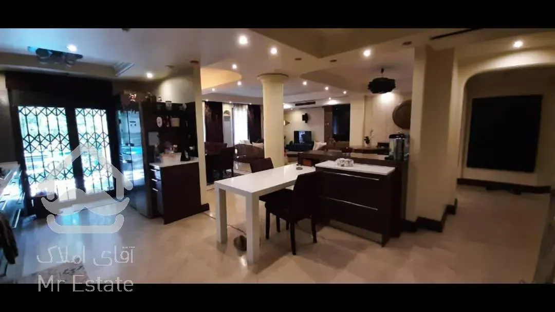 اجاره و رهن آپارتمان زعفرانیه 256  متر شیک