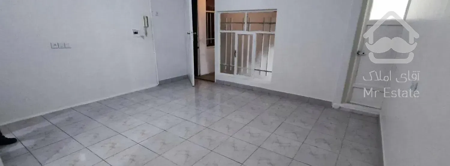 اپارتمان ۵۰متری شیک ونقلی