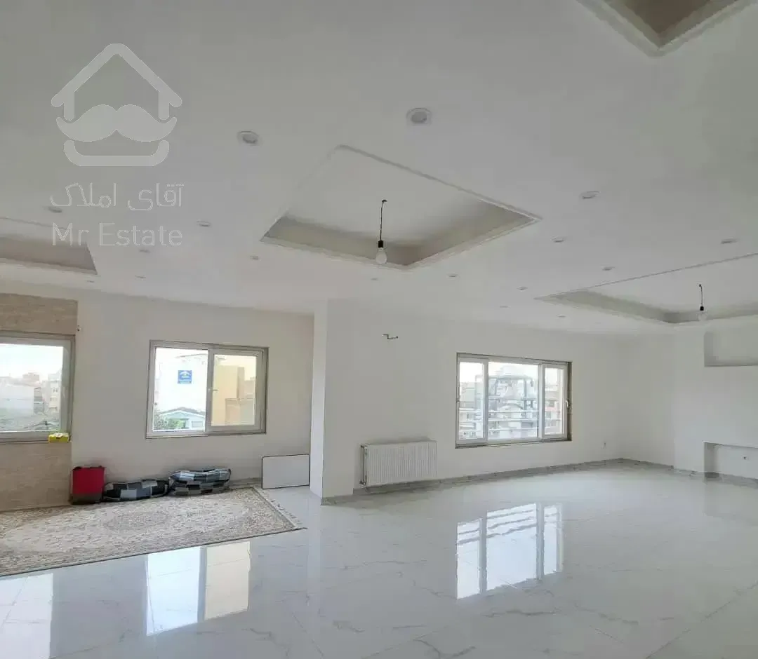 تک واحدی ۱۵۳ متری خ تهران طالقانی ۸۰۰ وام دار