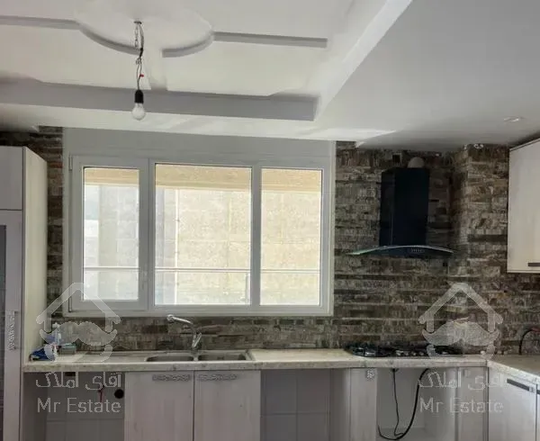 رهن کامل اجاره ۲۰۰ متر ۳ خواب دریاچه چیتگر