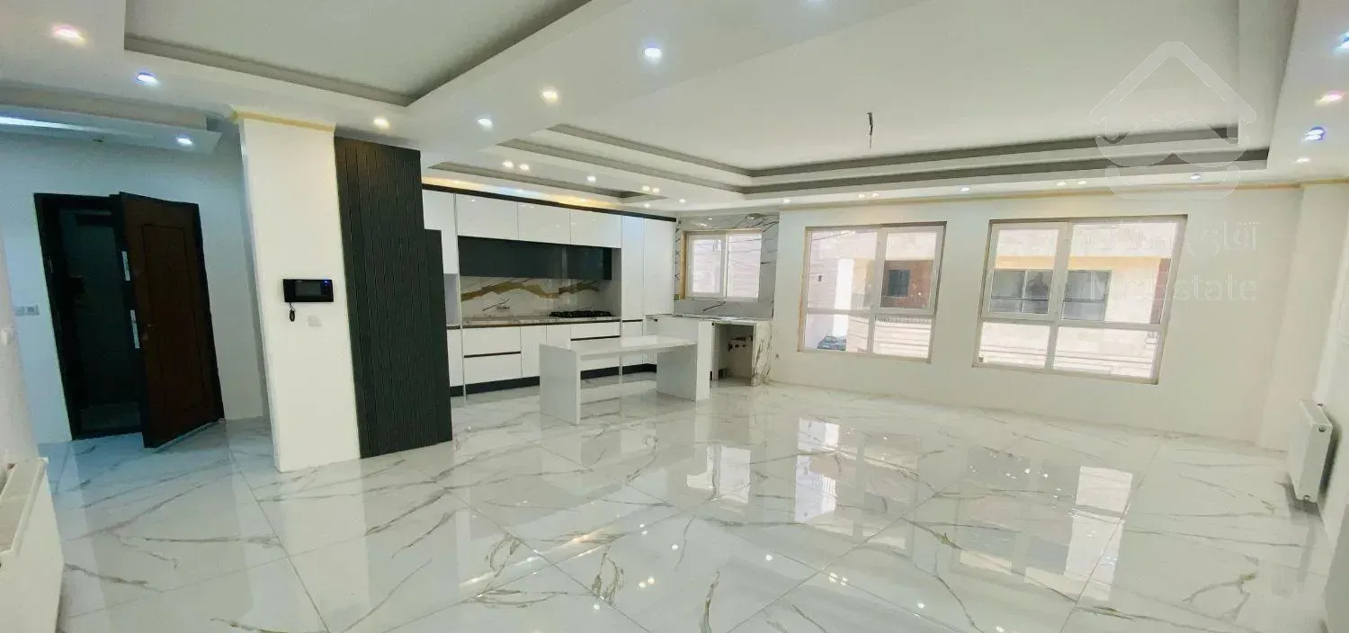 فروش آپارتمان ۱۳۵متری ۳ خوابه لوکیشن عالی