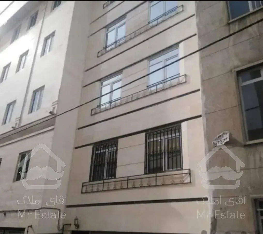 ۶۴ متر/فول امکانات