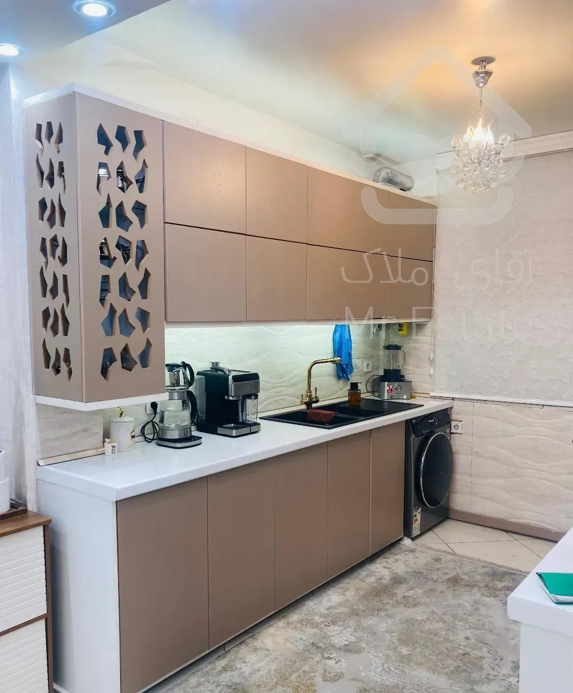 ۶۵متر//شیک و زیبا/با آسانسور و انباری/عرصه و اعیان