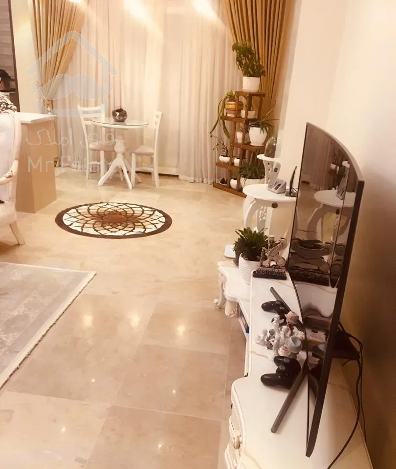 105متر 2خ    *کمالی *شرقی*کم واحد 10متر انباری