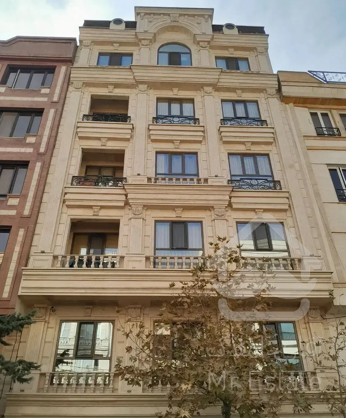 اپارتمان 95 متری فول با 2 پارکینگ سندی(پونک)