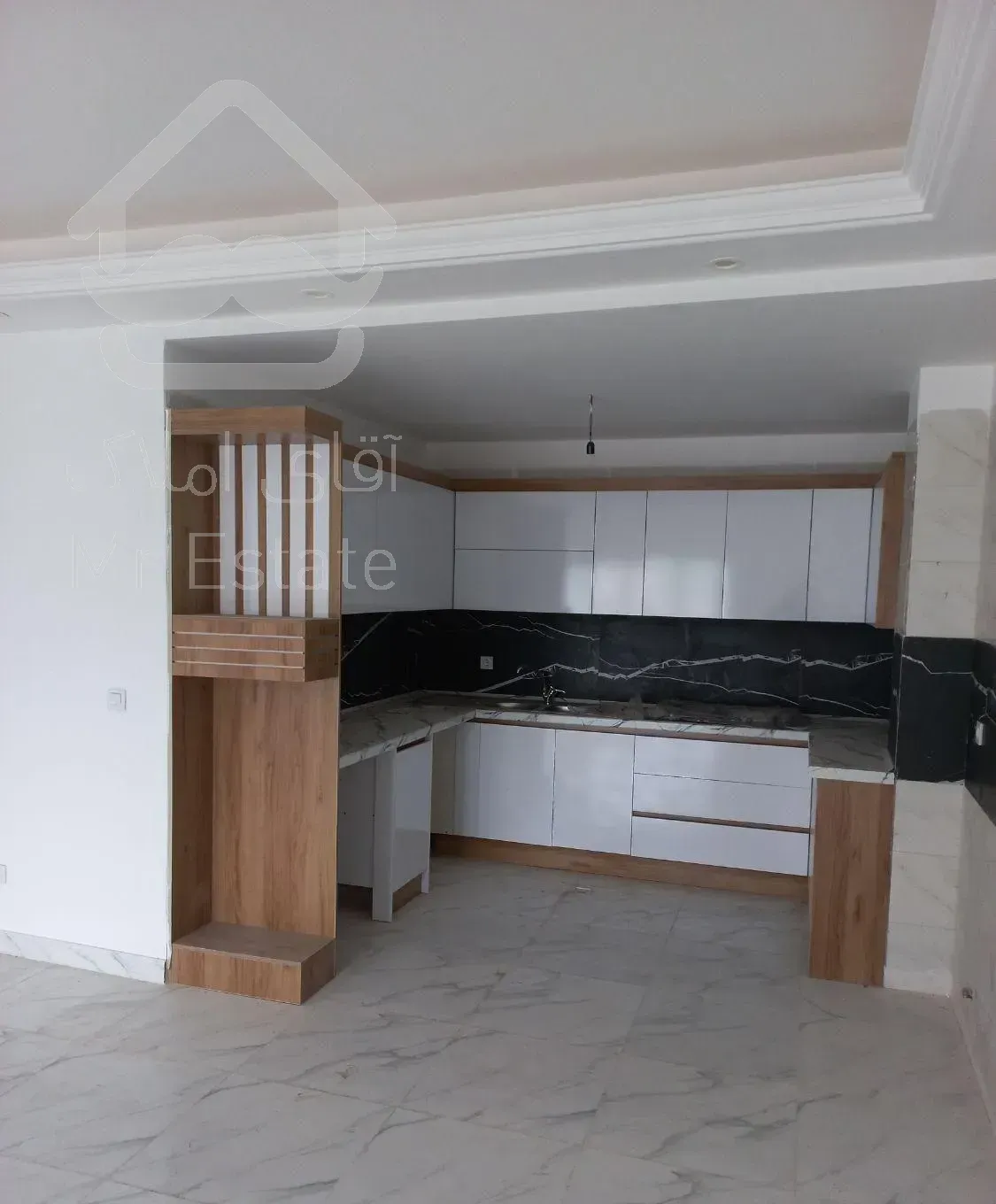 آپارتمان ۱۲۶ متری خوش نقشه منطقه تازه آباد نیرنگ