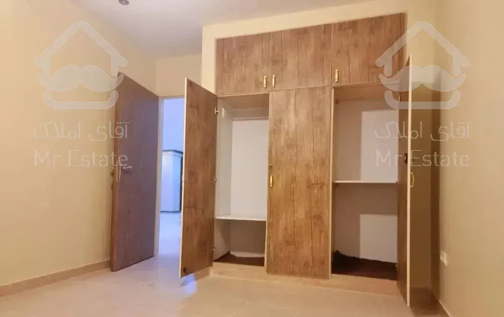 ۱۵۰متر.نوساز.خ سنایی