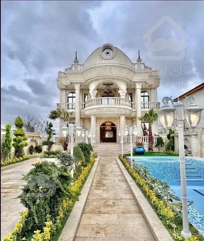 کاخ ویلا۸۰۰متری ۵خواب استخردارتمام هوشمند درچمستان