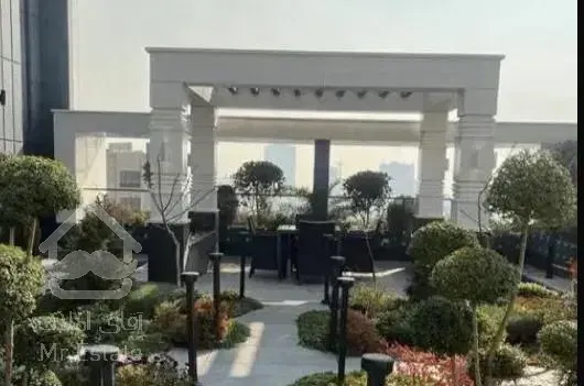 ۳۰۰ متر کامرانیه سه خواب بدون مشرف سه پارکینگ