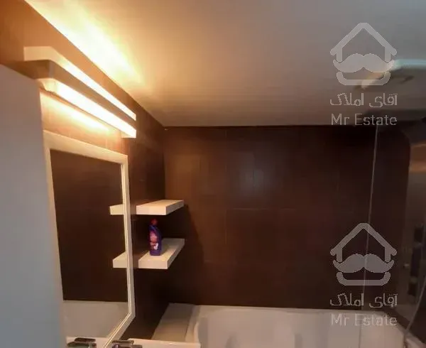 نیاوران١٣٠متر ٣خواب ویو شهر بازسازی مدرن