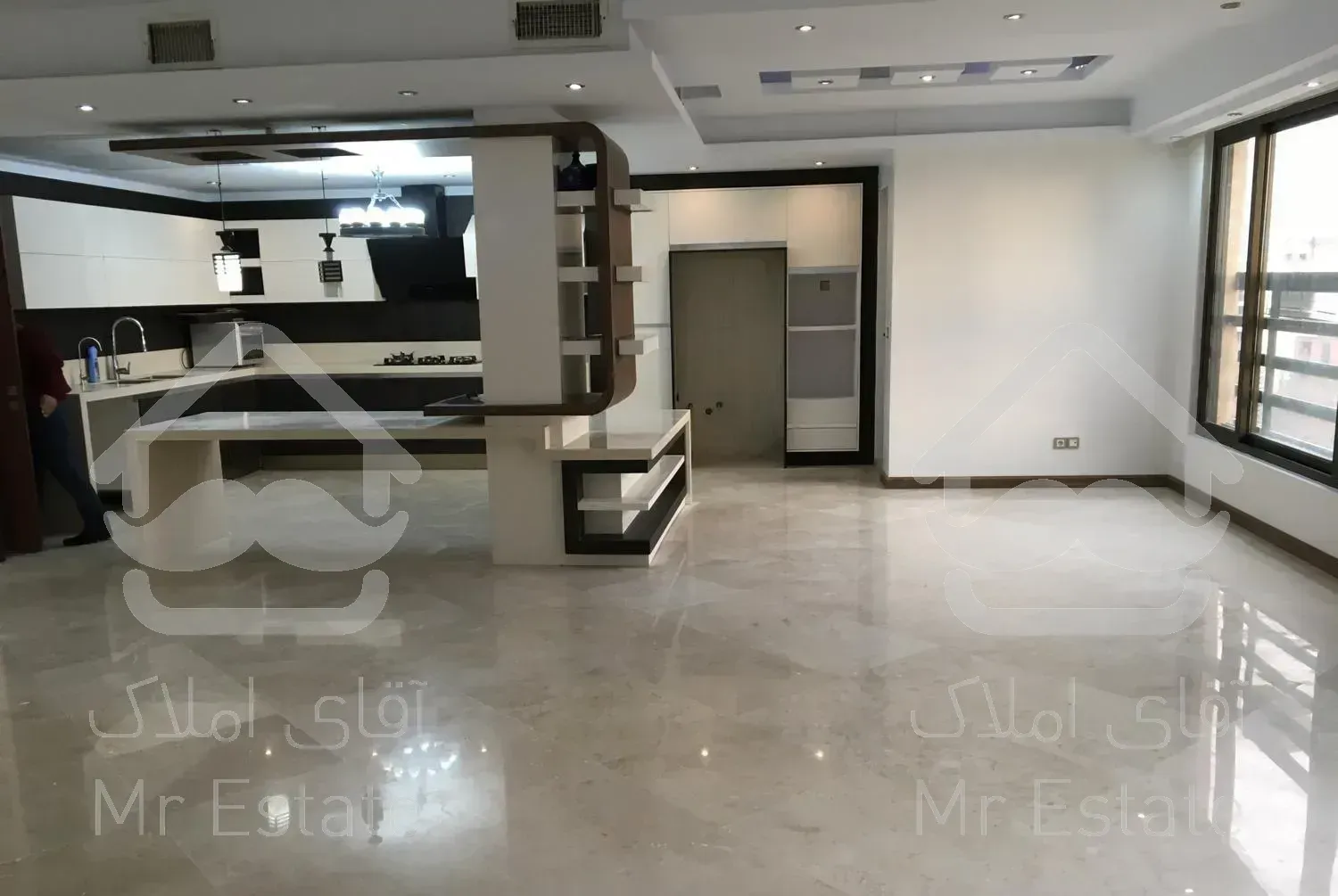 ۱۵۵ متر تک واحدی ونک شیراز شمالی