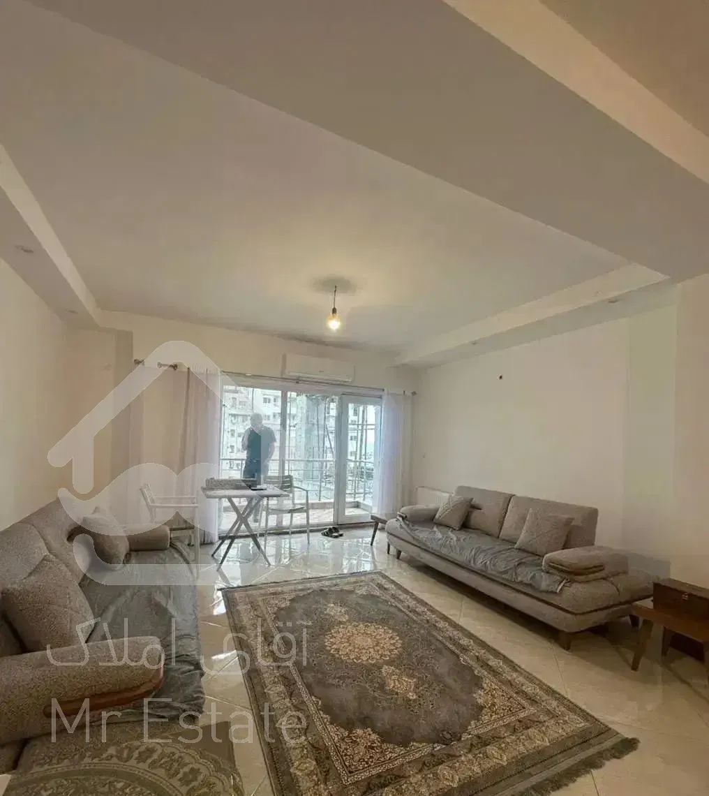 آپارتمان  ۱۳۰ متری در برج برند بلوار دریا سرخرود