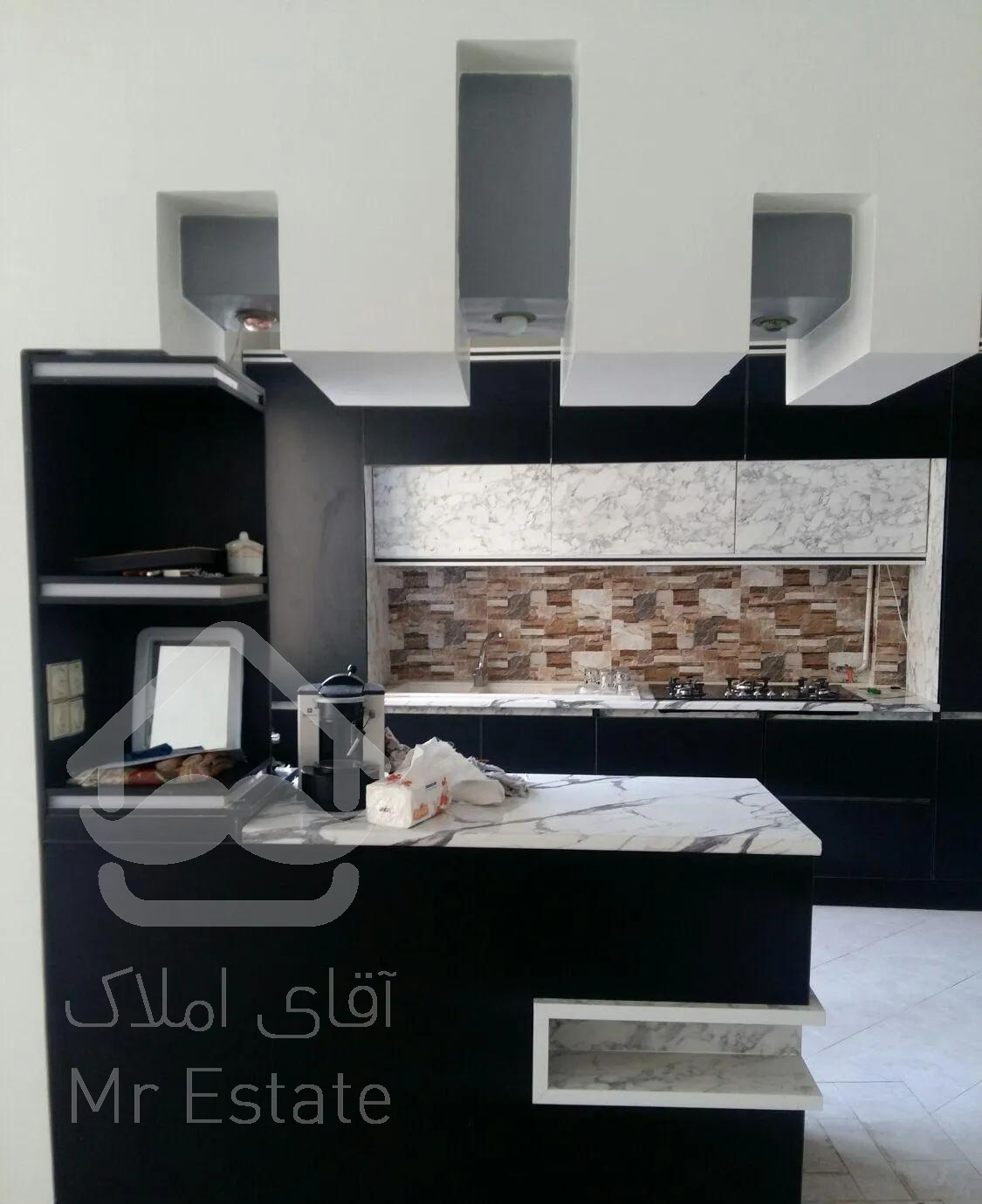 آپارتمان ۱۲۰ متر ۲ خواب تک واحدی