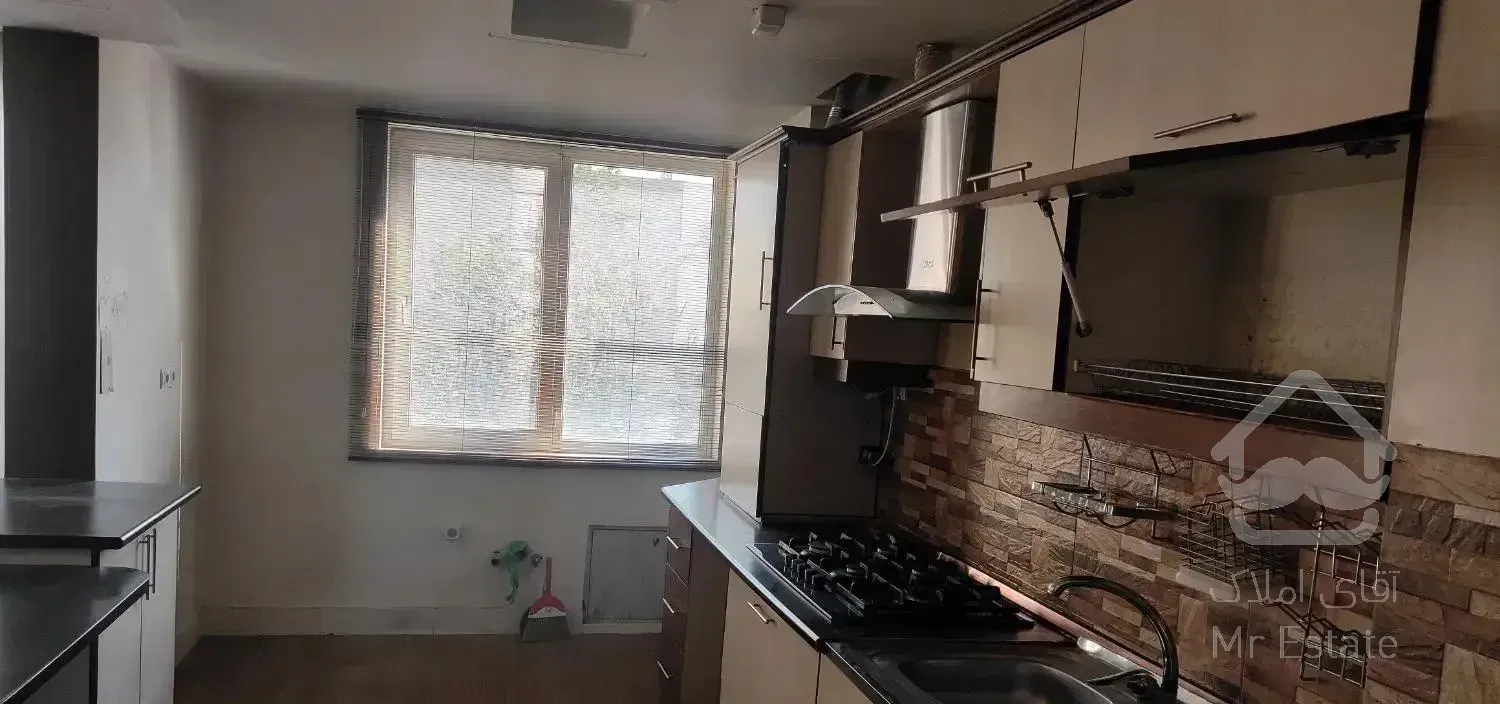 آپارتمان ۱۰۰ متری در اقبال لاهوری