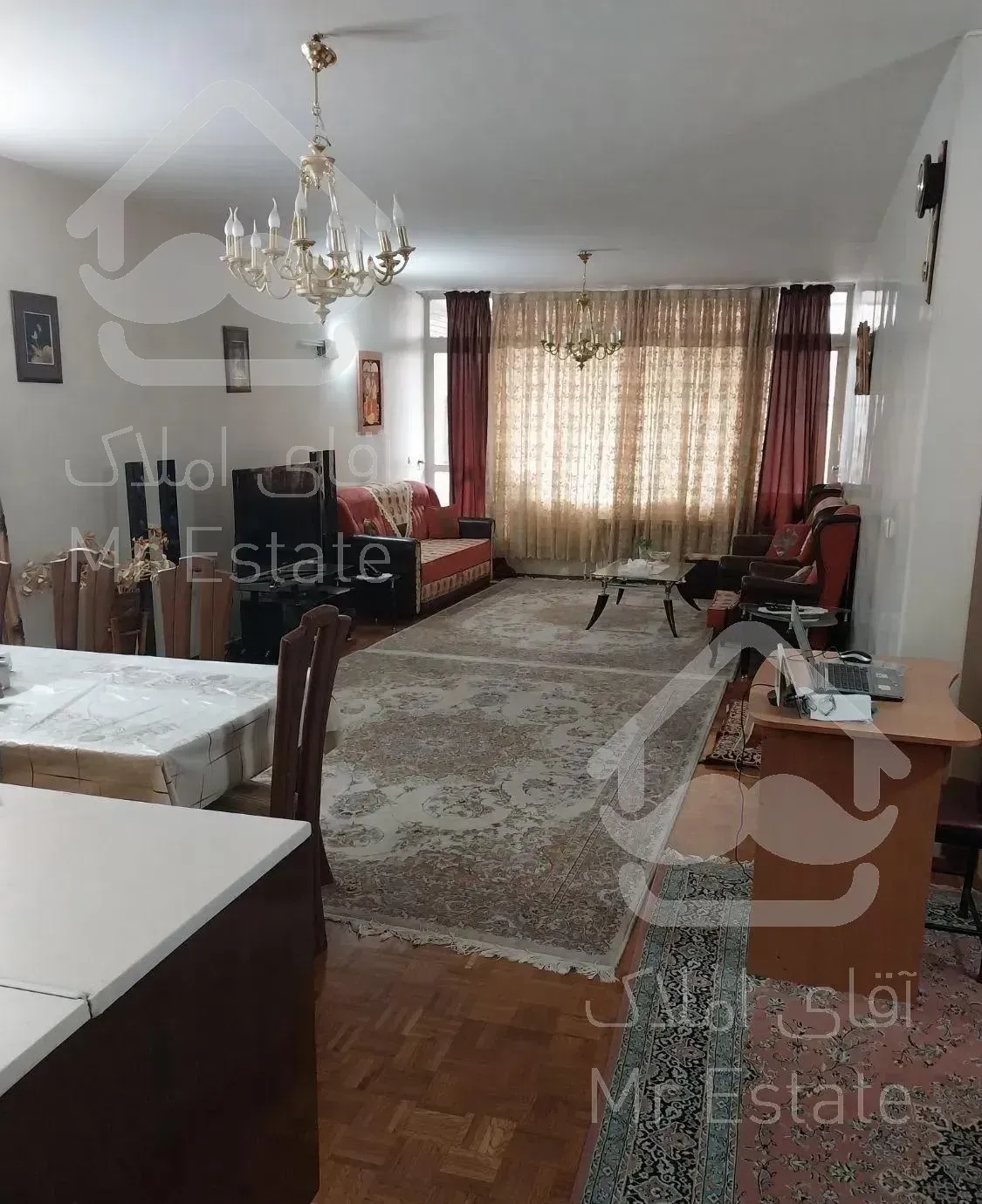 گاندی ۱۳۰ متر ۳ خواب