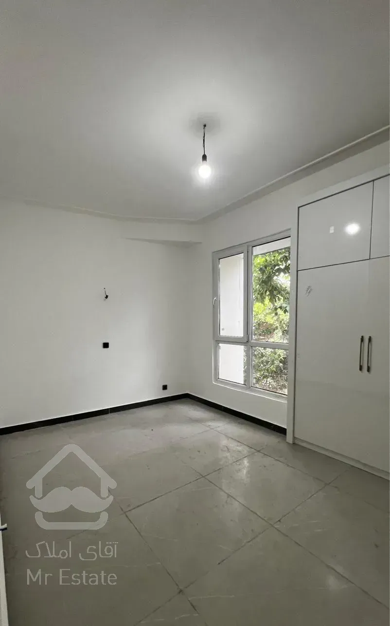 آپارتمان ۱۲۰ متر،نزدیک خ اصلی،نوساز،رادیودریا