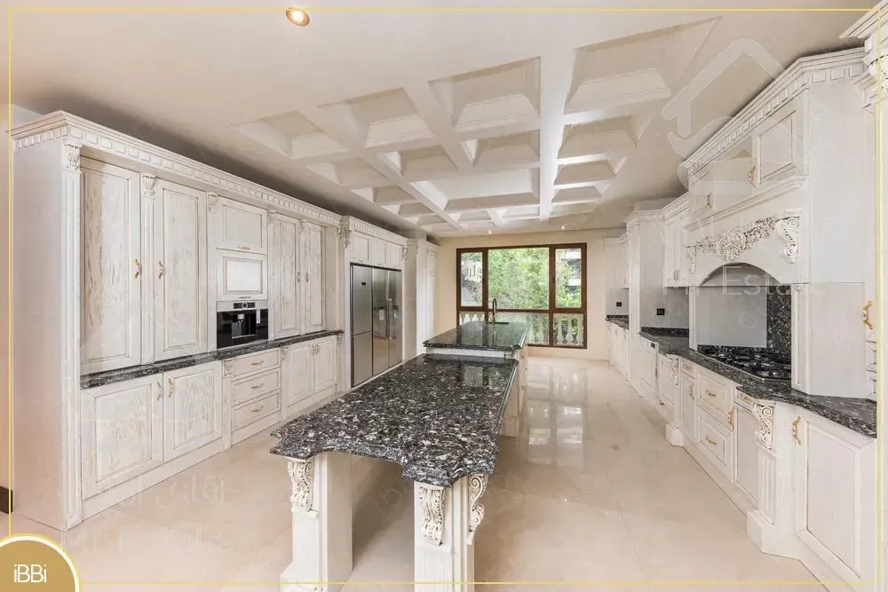 ۴۰۰ متر سنبل / از هر نظر عالی