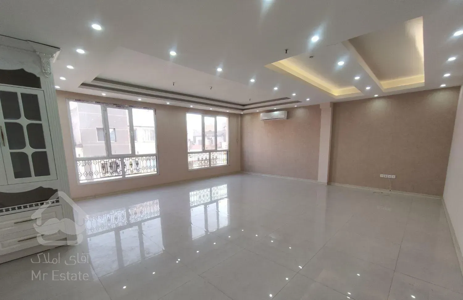 هنرستان/ ۱۴۰ متر ۳ خ/ تک واحدی/ فول/ تابان سامانیه