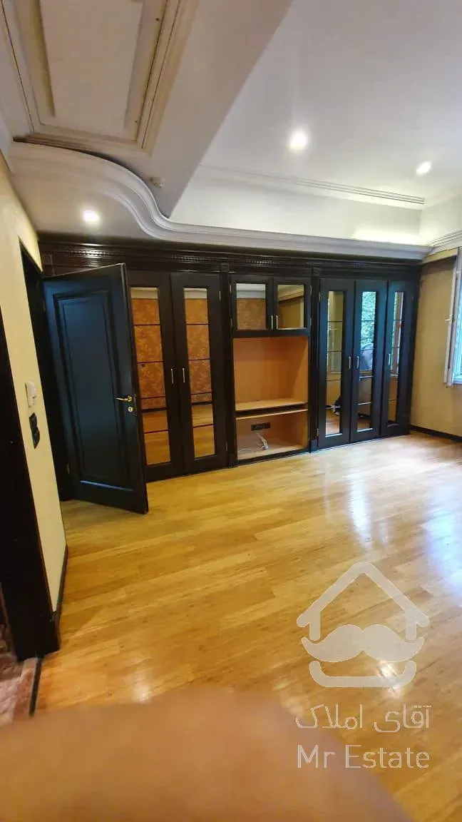 اجاره اپارتمان کامرانیه شمالی ۲۵۰ متر