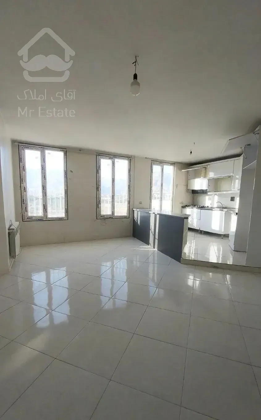 ۷۲متر/فول امکانات/ بازسازی شده/ تخلیه/ زوج و مجرد