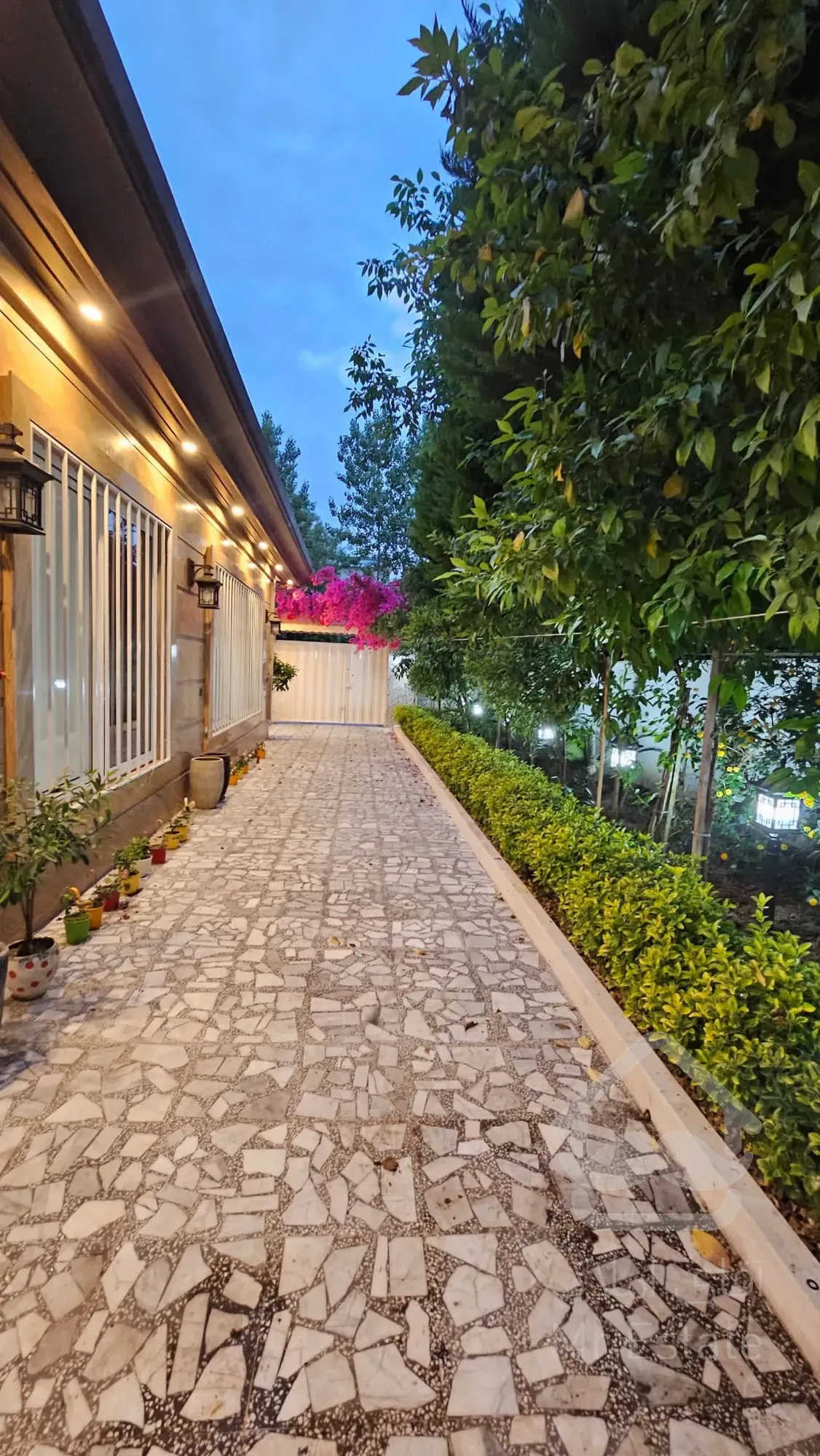 ویلای دوبلکس استخر دار