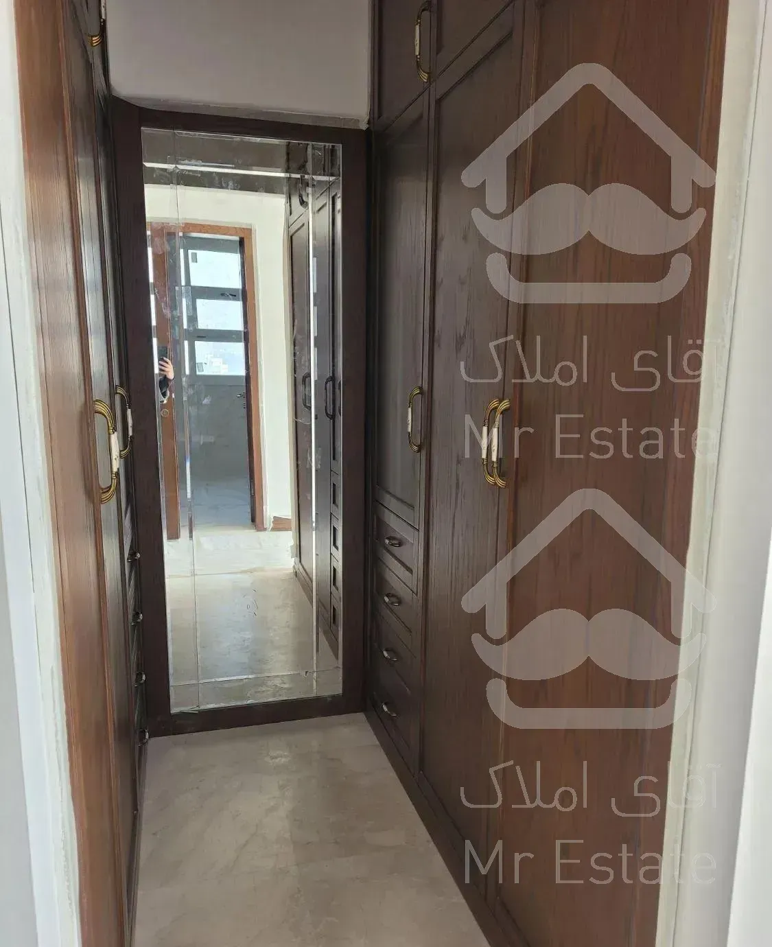 برج دروس ۲۷۰ متر ۳ خواب مستر