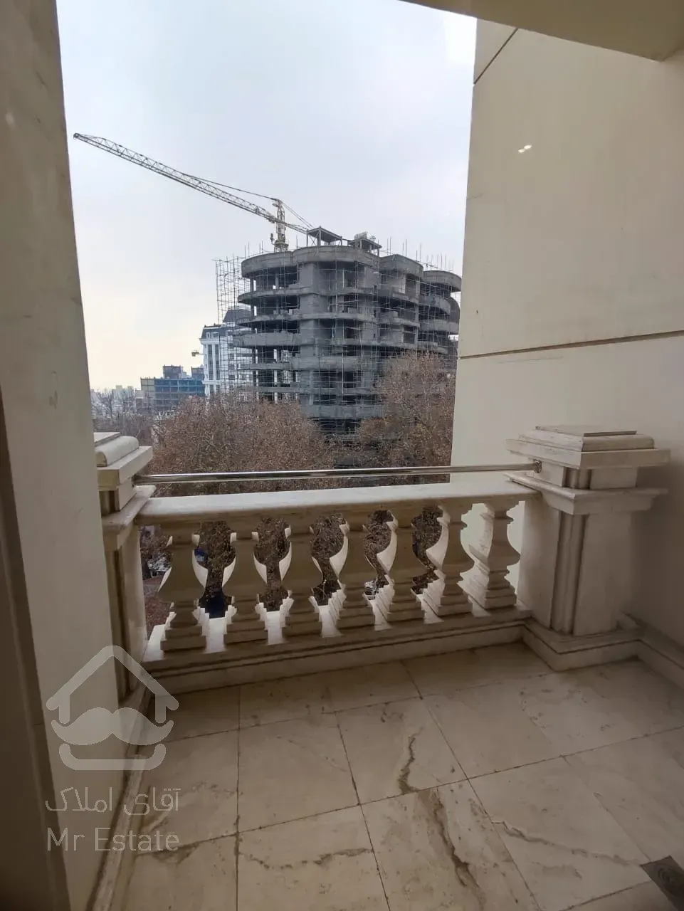 فروش اپارتمان 370 متری  فرشته