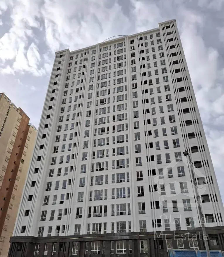 واحد نو با شرایط اقساطی از پروژه لوکس منطقه چیتگر