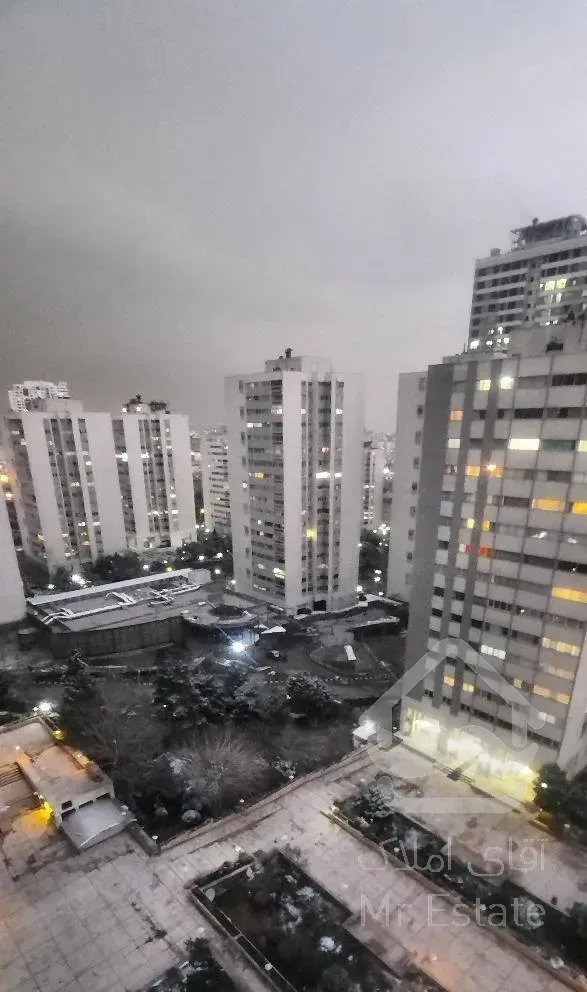 ۱۸۰متر ۳ خواب برجهای هرمزان طبقات بالا