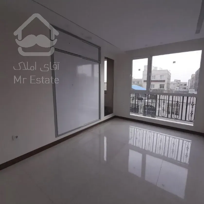 فروش واحد نور مستقیم رو به افتاب کم واحد سالن وزدهرخور رو به جنوب دلالی